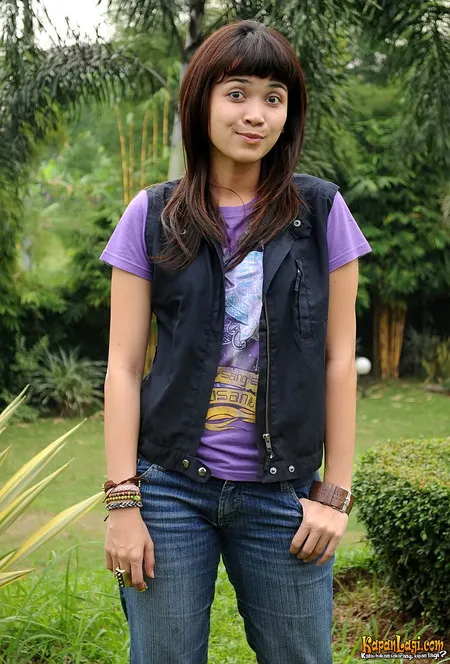 Foto Dinda Kanyadewi