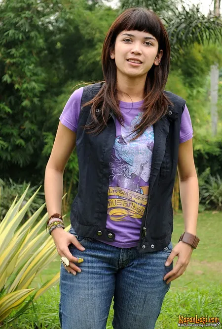 Foto Dinda Kanyadewi