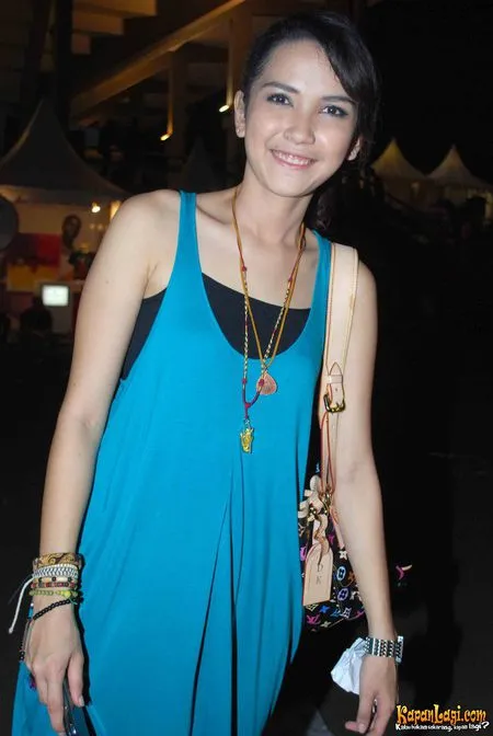 Foto Dinda Kanyadewi