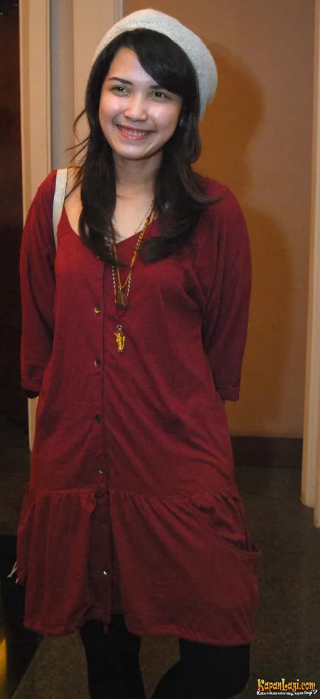 Foto Dinda Kanyadewi