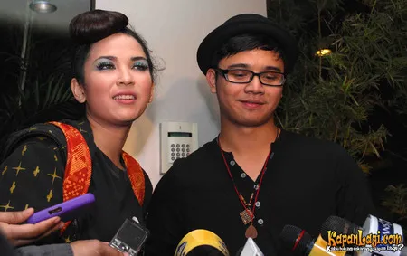 Foto Dinda Kanyadewi