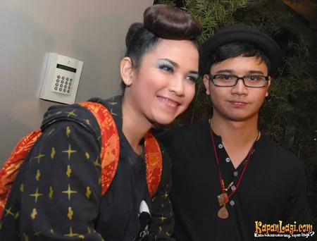 Foto Dinda Kanyadewi