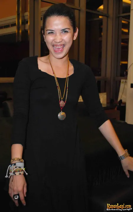 Foto Dinda Kanyadewi