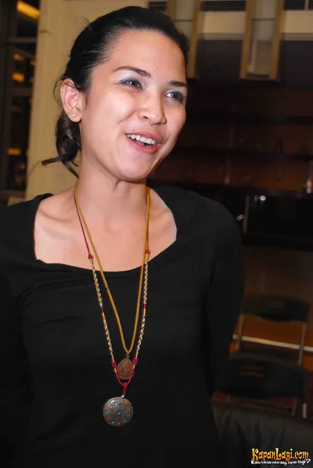 Foto Dinda Kanyadewi