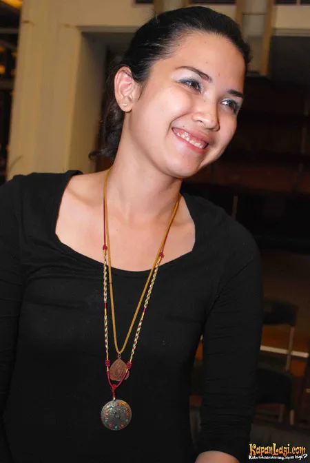 Foto Dinda Kanyadewi