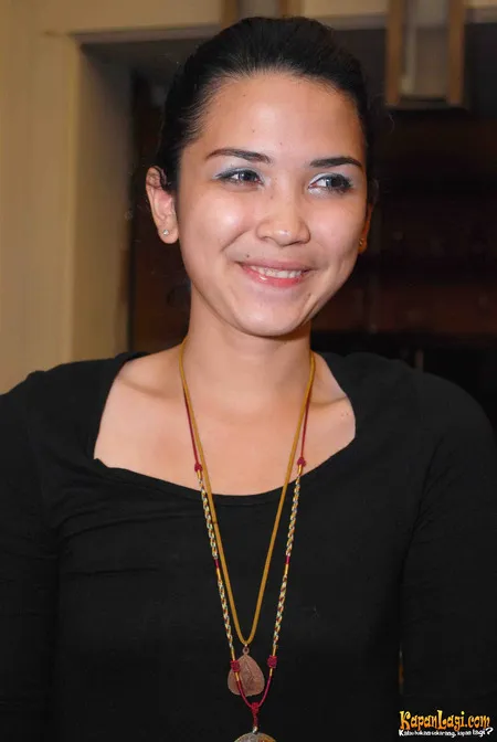 Foto Dinda Kanyadewi