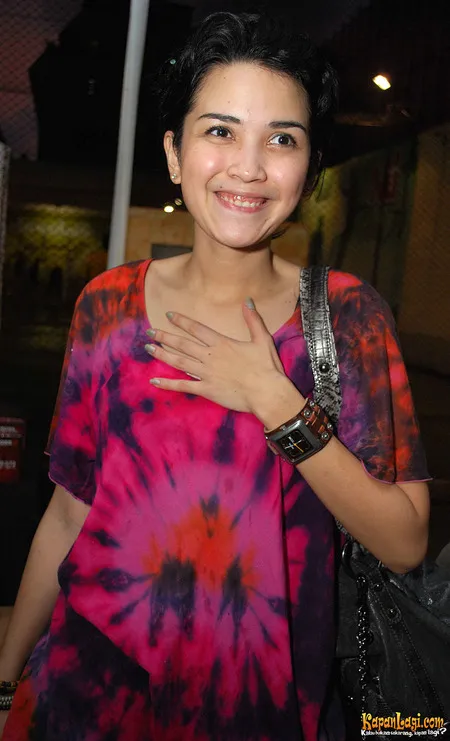 Foto Dinda Kanyadewi