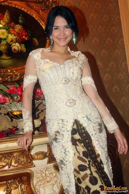 Foto Dinda Kanyadewi