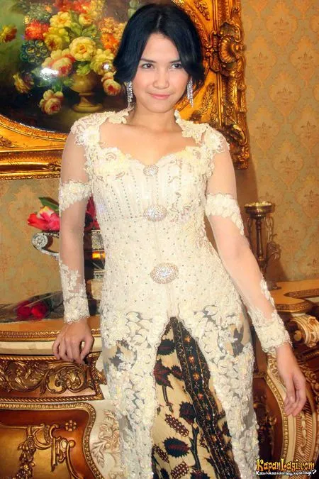 Foto Dinda Kanyadewi