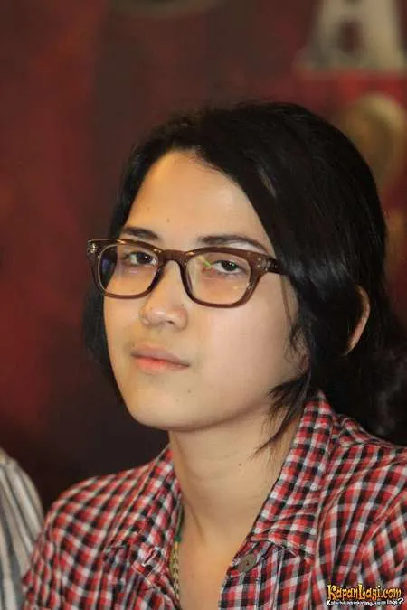 Foto Dinda Kanyadewi