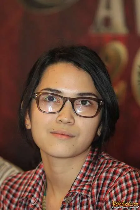 Foto Dinda Kanyadewi