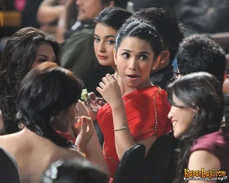 Foto Dinda Kanyadewi