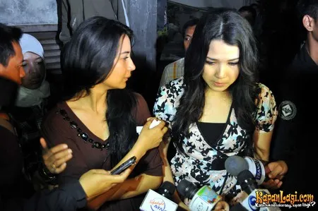 Foto Dinda Kanyadewi