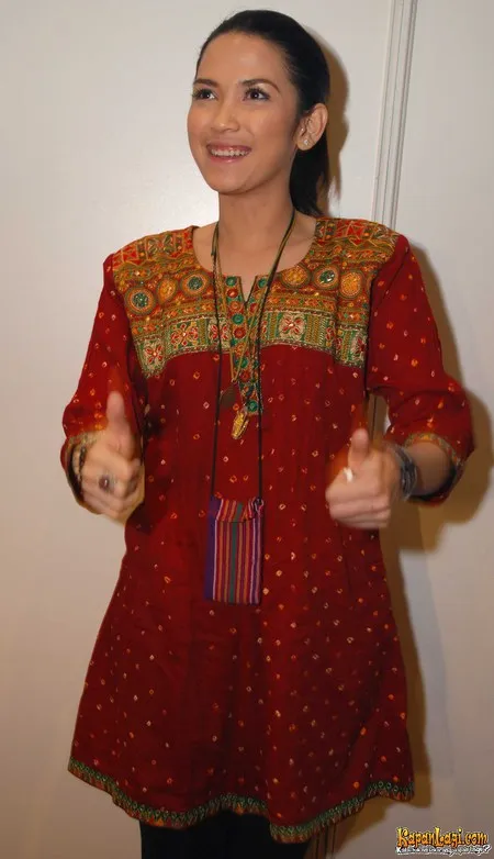 Foto Dinda Kanyadewi