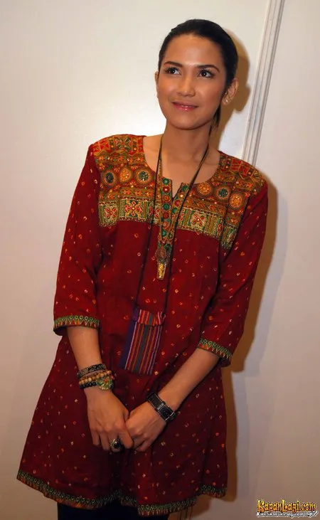 Foto Dinda Kanyadewi