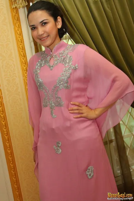 Foto Dinda Kanyadewi