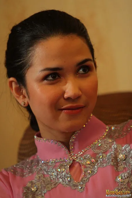 Foto Dinda Kanyadewi