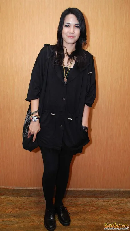 Foto Dinda Kanyadewi