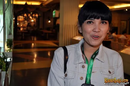 Foto Dinda Kanyadewi