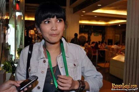 Foto Dinda Kanyadewi