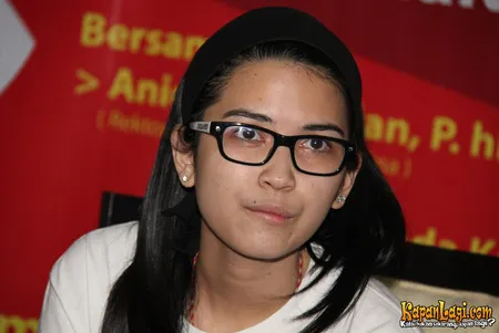 Foto Dinda Kanyadewi