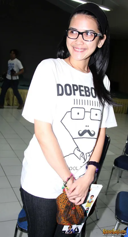 Foto Dinda Kanyadewi