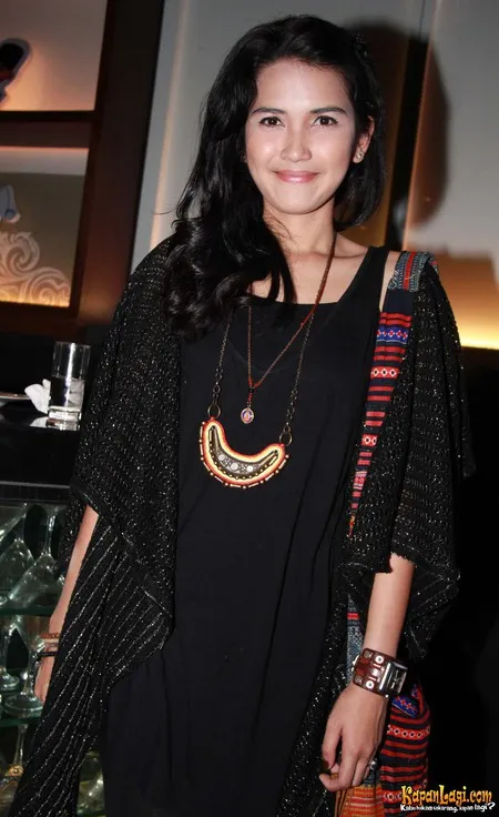 Foto Dinda Kanyadewi