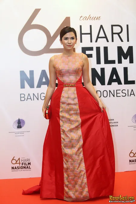 Foto Dinda Kanyadewi