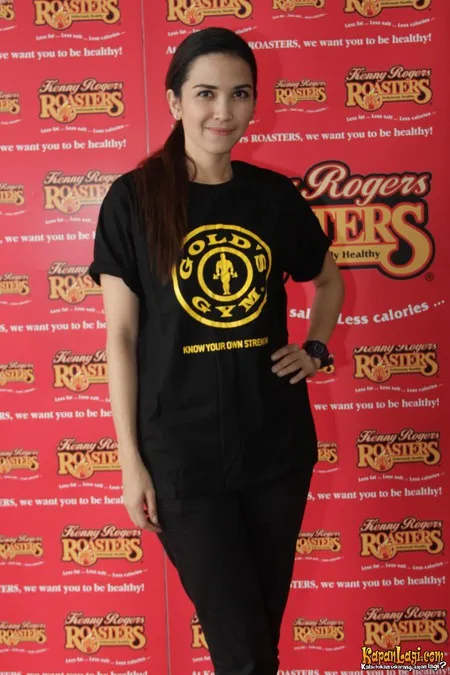 Foto Dinda Kanyadewi