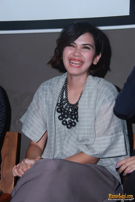 Foto Dinda Kanyadewi