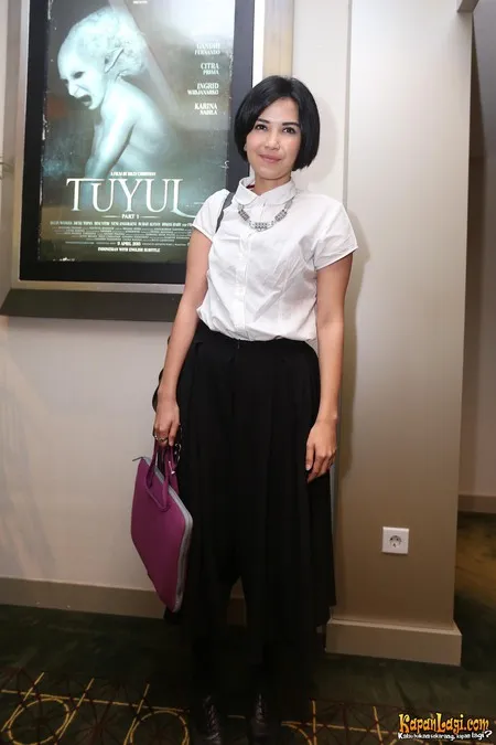 Foto Dinda Kanyadewi