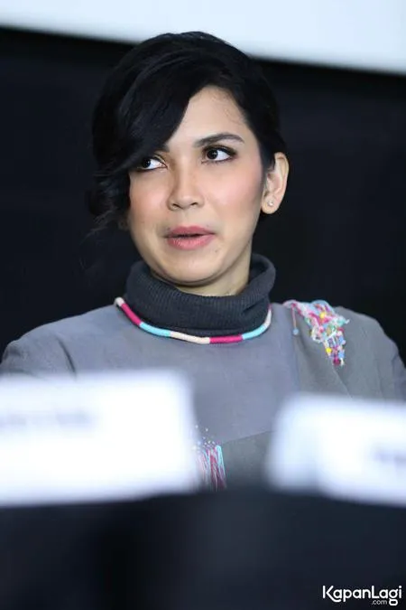 Foto Dinda Kanyadewi