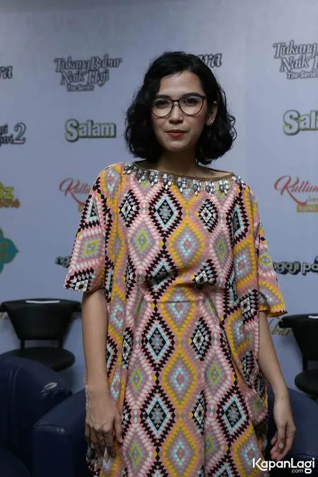 Foto Dinda Kanyadewi