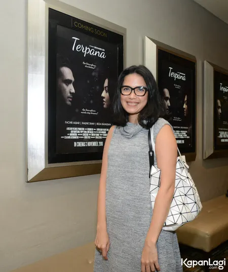 Foto Dinda Kanyadewi