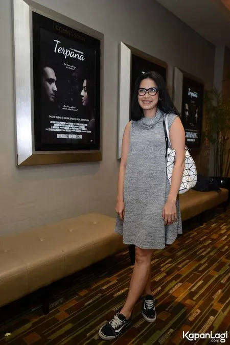 Foto Dinda Kanyadewi