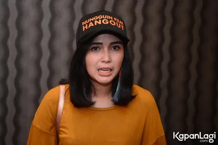 Foto Dinda Kanyadewi