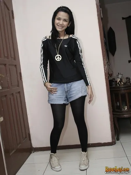 Foto Dinda Kanyadewi