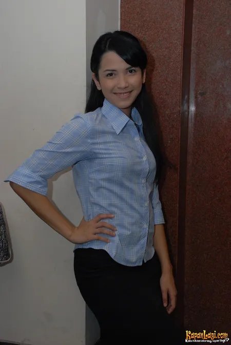 Foto Dinda Kanyadewi