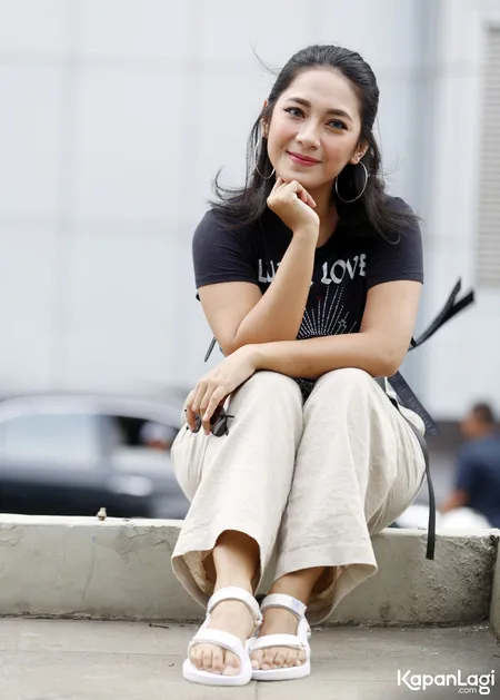 Foto Dinda Kirana