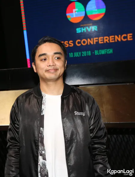 Foto Dipha Barus