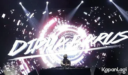 Foto Dipha Barus
