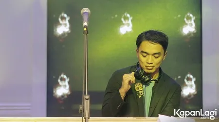 Foto Dipha Barus