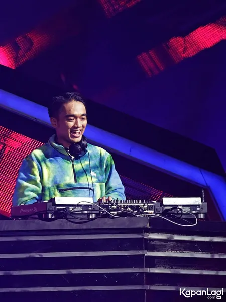 Foto Dipha Barus
