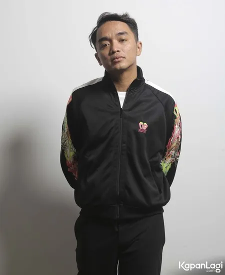 Foto Dipha Barus