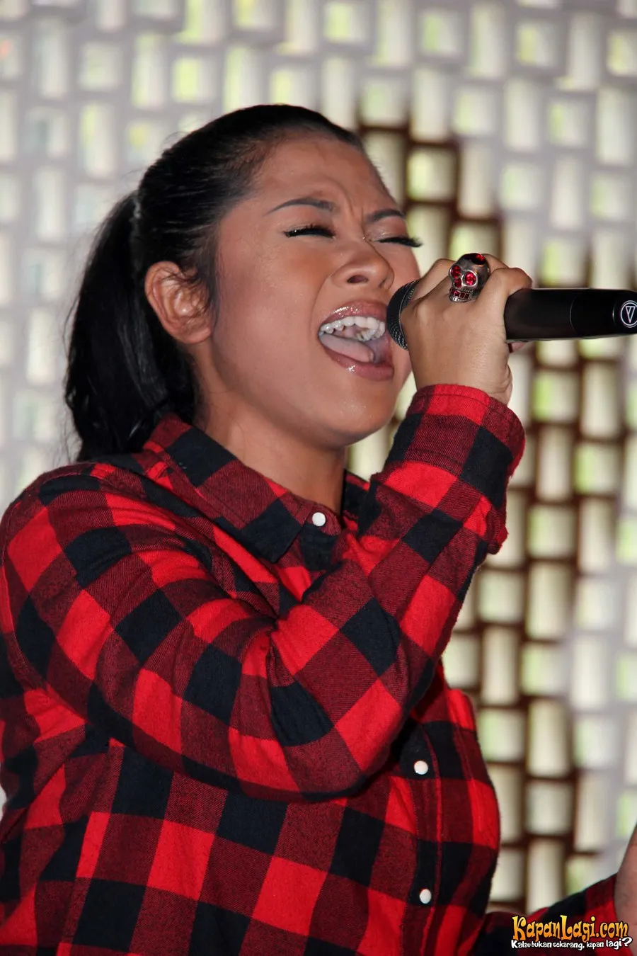 Dira Sugandi. ©KapanLagi.com