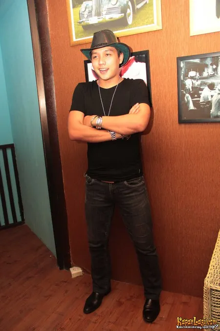 Foto Dirly Idol
