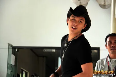Foto Dirly Idol
