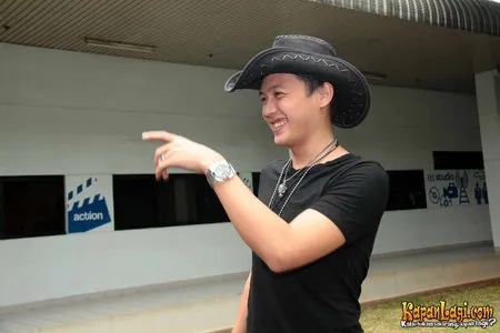 Foto Dirly Idol