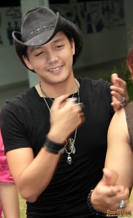 Foto Dirly Idol