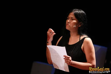 Foto Djenar Maesa Ayu